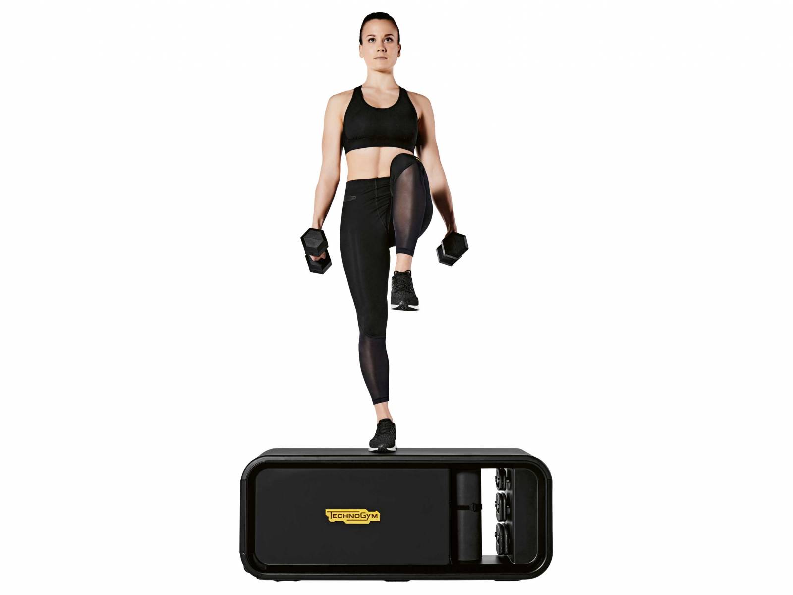 Maximaler Komfort bei minimaler Stellfläche: Die «Bench» ist mit den eingebauten Rollen nicht nur leicht zu bewegen, sondern auch ein echtes Stauraumwunder. Sie bietet Platz für Hanteln, Gewichtsmanschetten und eine Übungsmatte. Zusätzlich sorgen drei elastische Bänder in unterschiedlichen Stärken für eine hohe Trainingsvielfalt. Technogym.