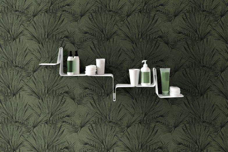 Bei «Tulip» handelt es sich um ein komplettes Einrichtungssystem, das sowohl dekorativ als auch nützlich ist. Ein Wandregal aus Metall ergänzt die Kollektion aus Badewanne, Waschbecken, Konsolen und Spiegel. Arblu.