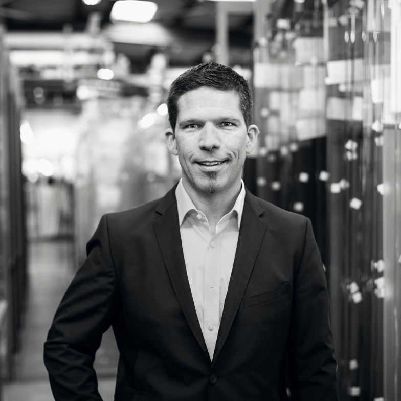 Seit 2009 ist Marc Friederich Geschäftsführer der Duscholux AG, ein Familienunternehmen in zweiter Generation, das seit Jahren unabhängig und eigenständig geführt wird.