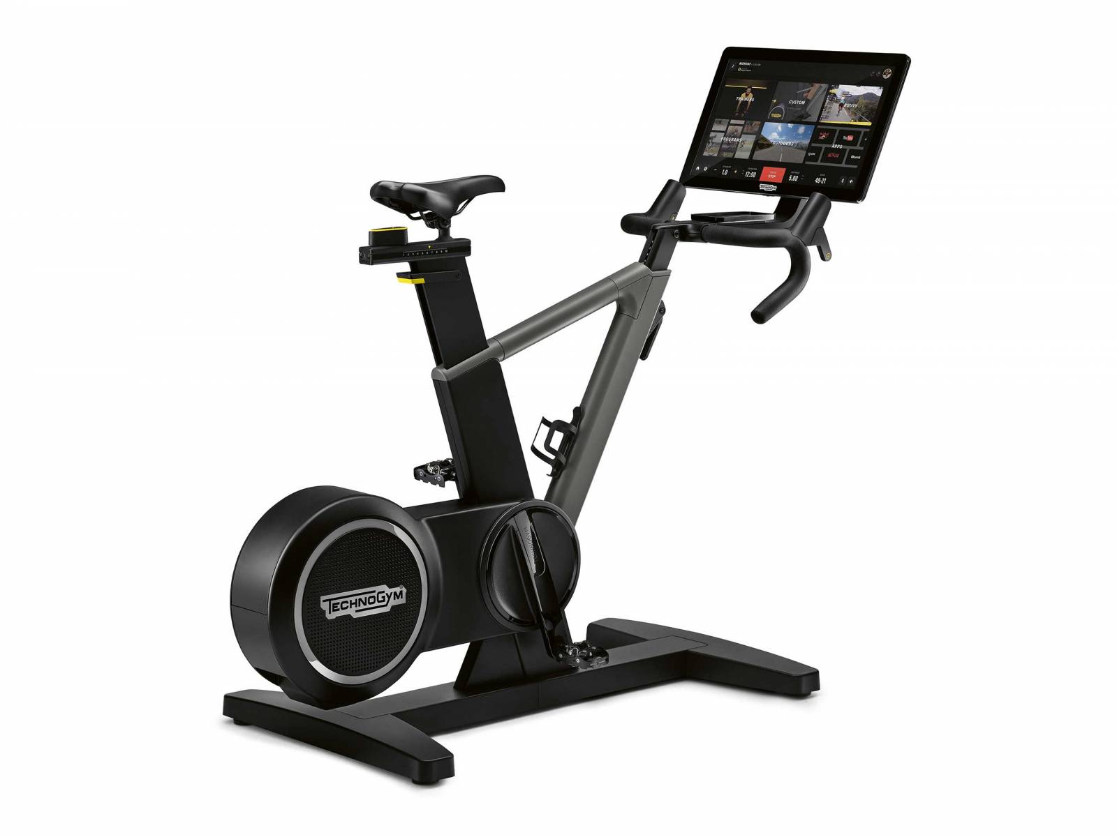 Dank der v-förmigen Rahmenstruktur eignet sich das Bike «Ride» für nahezu jede Körpergrösse und bietet mit integriertem, kippbaren 22-Zoll-Screen ein immersives Trainingserlebnis. Eine echte Gangschaltung,  «smart switch»-Umschalttasten und schnelle  Reaktionszeit inklusive. TECHNOGYM.