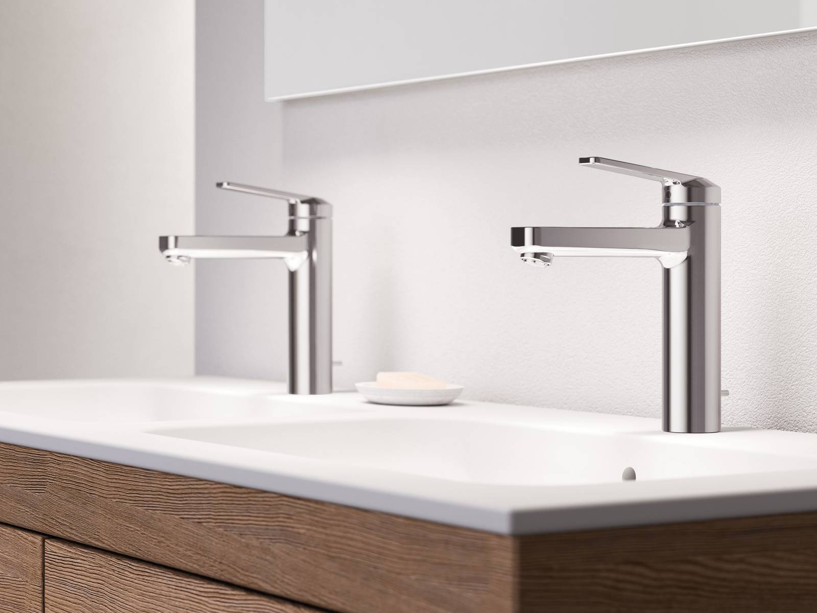 Domo ist keine Unbekannte: Die Armaturenlinie wurde bereits 1982 lanciert. Weil ihre Beliebtheit ungebrochen ist, hat sie nun ein Facelifting bekommen. Neben dem verfeinerten Design überzeugt sie auch mit inneren Qualitäten. Eine neue Technik sorgt dafür, dass Wassermenge und -temperatur präzise eingestellt werden können. KWC.