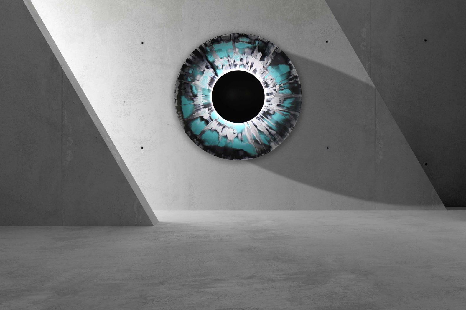 Fabian Bolliger vereint als Künstler, Designer und Schreiner all seine Leidenschaften und kreiert in seinem Aargauer Atelier individuelle Einzelmöbel und Kunstwerke. Die Lichtinstallation «Iris» ist eine Hommage an das menschliche Auge und fällt durch die gewölbte, abstrahierte Iris auf, welche durch die indirekte Lichtquelle in der Mitte beleuchtet wird. Als Wand- oder Deckenleuchte. FABIANBOLLIGER.COM