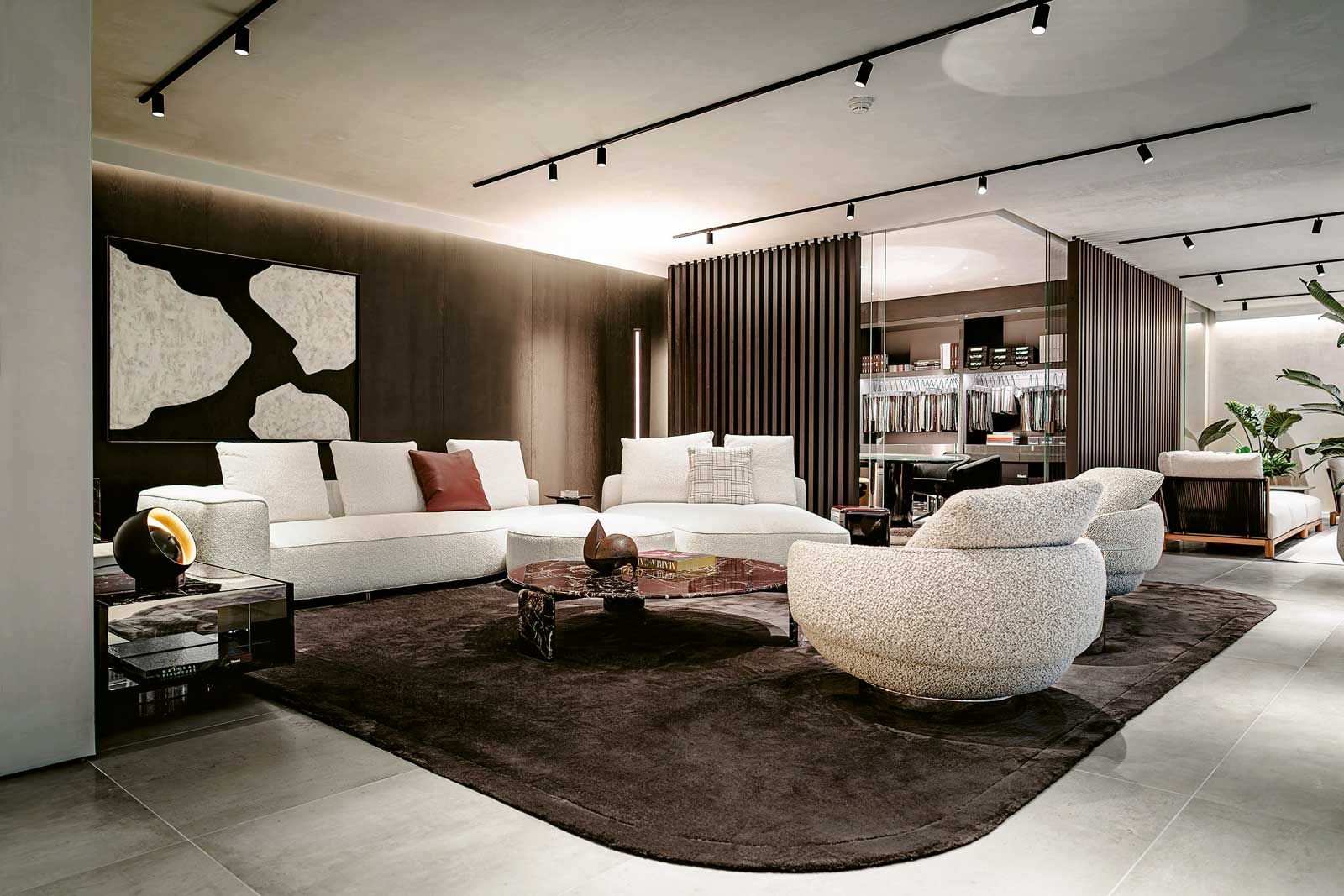 Der neue Monobrand-Store in der Rue Versonnex bringt die Eleganz der Marke Minotti zum Ausdruck.
