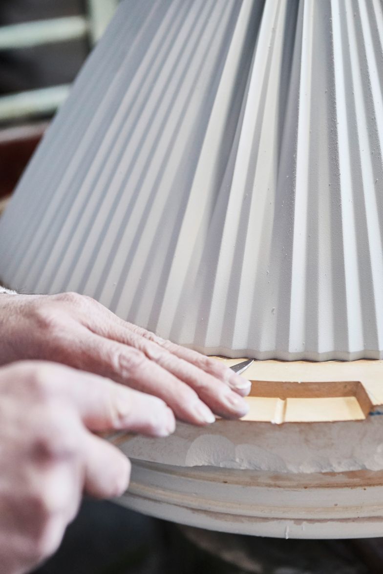 ...wobei die Erfahrung aus mehr als 270 Jahren Handwerkskunst den Porzellinern von Fürstenberg dabei half, das anspruchsvolle Design umzusetzen.