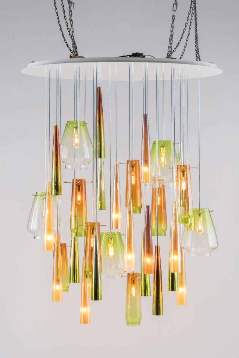 Jeder ein Unikat: die «Vernus»-Kronleuchter (2018) für die Friedman Benda. Archibong arbeitet jetzt an seiner ersten Solo-Ausstellung für die New Yorker Galerie.