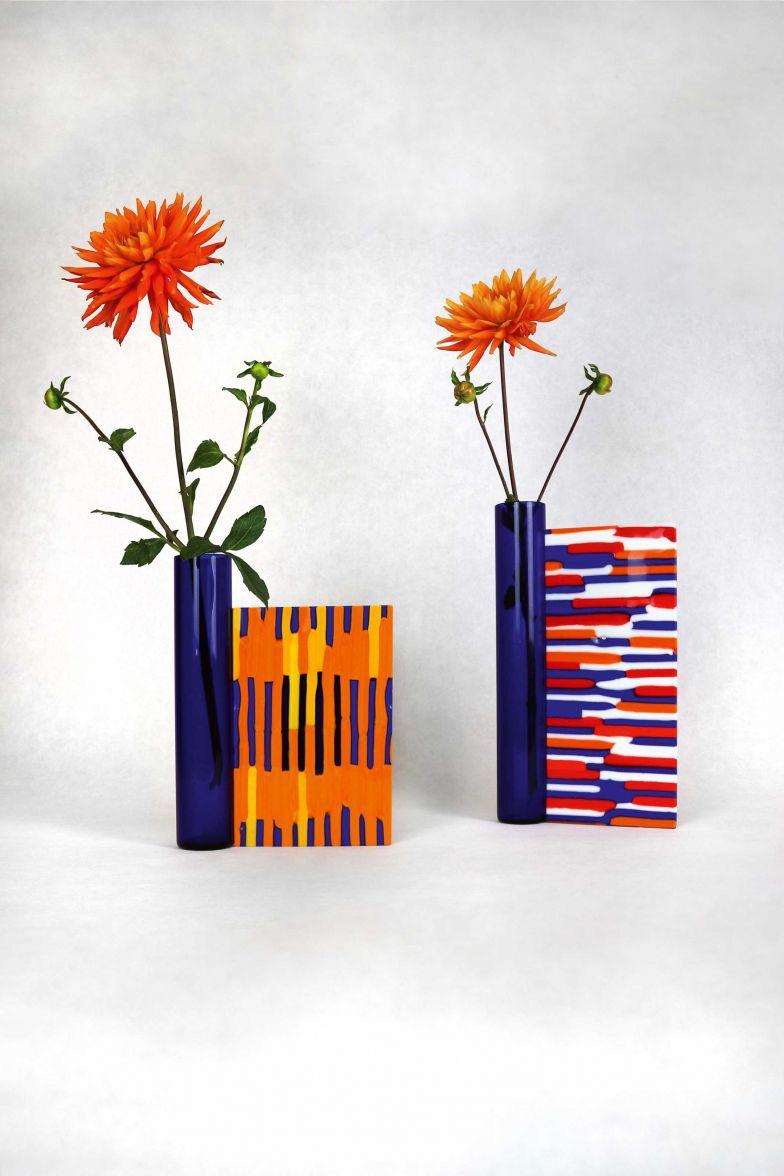 Des einen Reste werden des anderen Sammlerstück: Elise Fouin erdachte aus Abfällen aus der Stecknadelproduktion der Traditionsmanufaktur Bohin in der Normandie eine Vasenserie – ihr Beitrag zur Eröffnung einer Kunstgalerie in Paris. So schlägt die Designerin quasi im Handumdrehen eine Brücke zwischen handwerklicher Tradition in der Provinz und kunstaffinem Leben in den Metropolen.