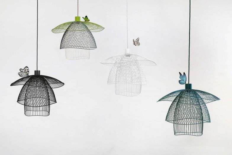 Für die französische Marke Forestier gestaltete Louise Fouin die Leuchtenserie «Papillon». Dafür besann sie sich auf die Wurzeln des französischen Unternehmens, die Herstellung von Leuchtenschirmen, interpretierte diese neu und schuf so eine Ikone. Foto: Forestier.