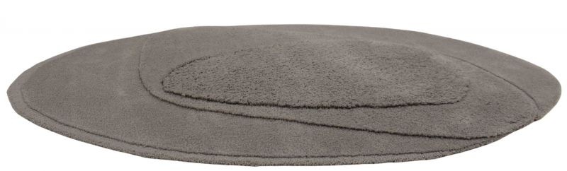 In der Variante Unicolore, bei der eine aus 150 Wollfarben gewählt werden kann, kommen die verschiedenen Strukturen des Teppichs besonders gut zur Geltung.