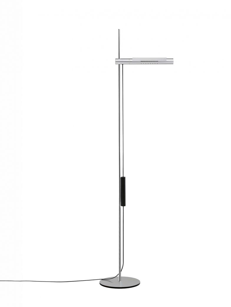 Die «Halo 250» von 1972 lässt sich heute unkompliziert auf LED umrüsten. Auch die aktuellen «Halo LED»-Modelle bleiben dem klassischen Look treu und bringen das warme Halogenlicht-Gefühl jedoch zeitgemäss mit LEDs zurück.