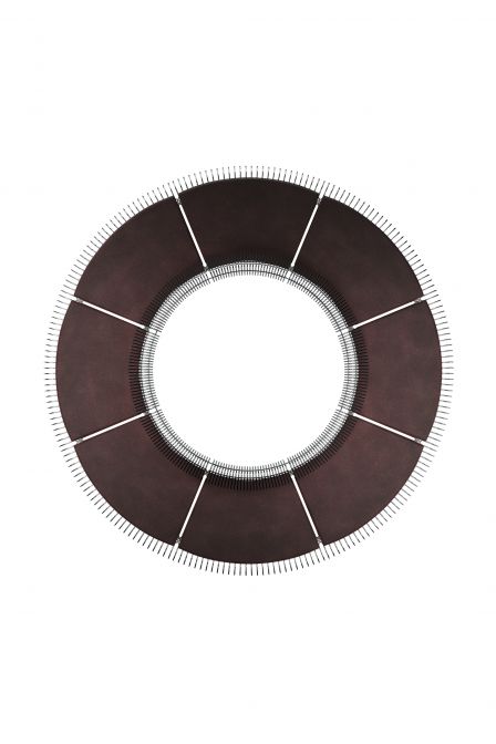 Kreis-Formation mit Sitzauflage in Aubergine.