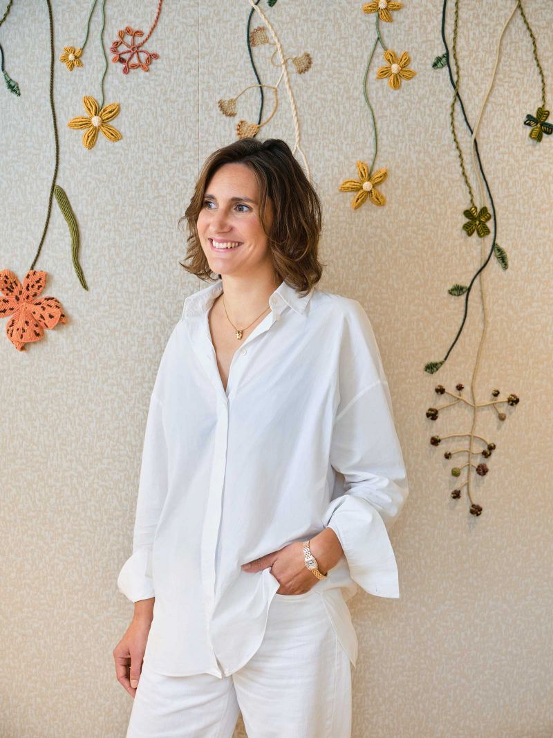 Von Gebirge zu Gebirge: Laurentine Perilhou wurde am Fusse der französischen Pyrenäen geboren und lernte das Makrameeknüpfen während einer Reise in die Anden.