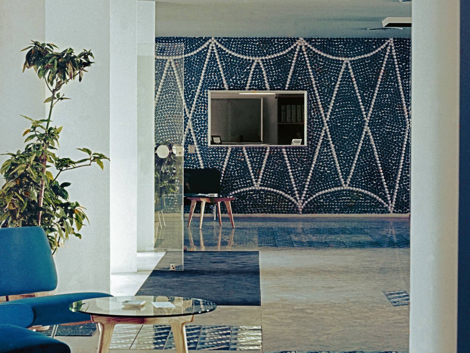 Anfang der 1960er-Jahre entstand das Hotel Parco dei Principi in Sorrent samt Interieur. Bis heute wird es im Originalzustand betrieben.