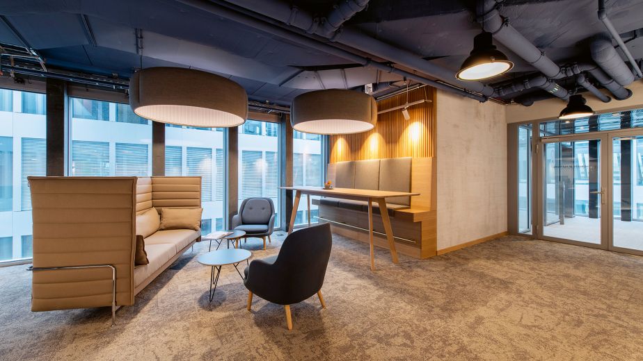 Vifian Möbelwerkstätte: Auf dem Vormarsch