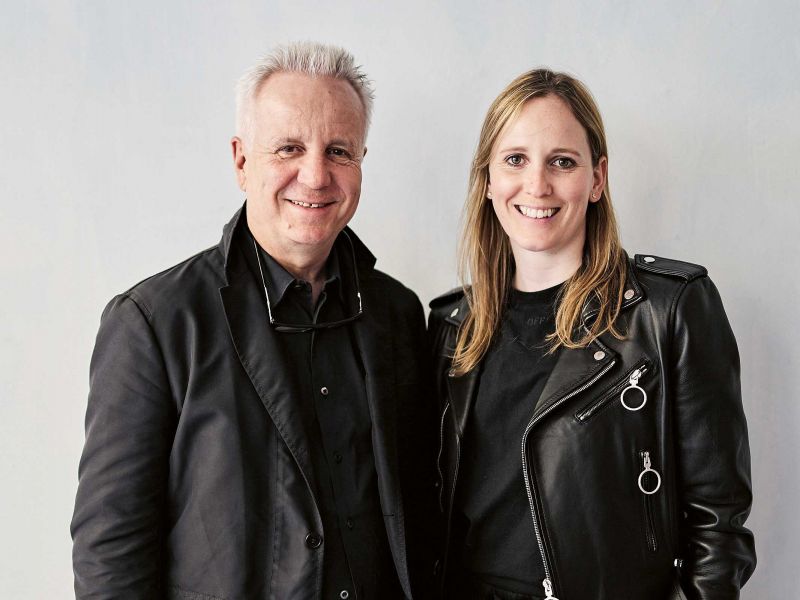 Mara und Markus Benz stehen seit kurzem gemeinsam am Steuer des Familienunternehmens. Bis zum Generationenwechsel soll es vor allem durch Digitalisierung und Prozessoptimierung langfristig zukunftsfähig gemacht werden.