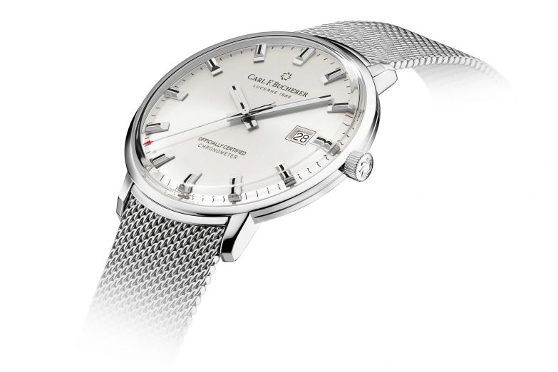 Mit der limitierten «Heritage Chronometer Celebration» knüpft das Uhrenlabel aus Luzern an die 1960er-Jahre an, die sich vor allem in den geflochtenen Milanaise-Armbändern und den gekanteten Facetten der Zeiger widerspiegelt. Die Spitze des Sekundenzeigers ist wie beim Original ein roter Pfeil. CARL-F-BUCHERER.COM