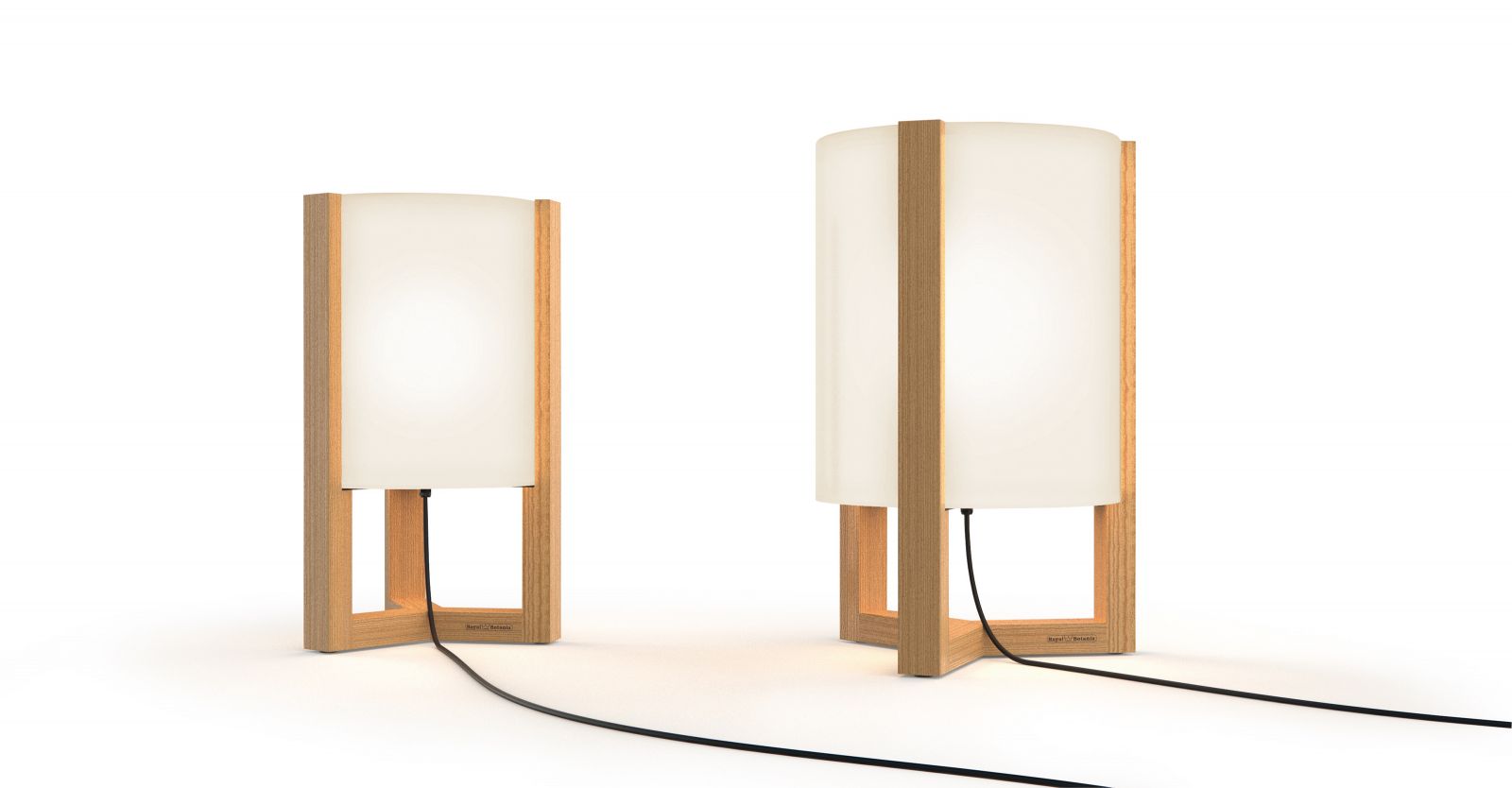 Sowohl im Innen- als auch Aussenbereich sorgt die dekorative, energiesparende Led-Bodenleuchte «3Stars» für lichtvolle Momente. Erhältlich ist sie in zwei unterschiedlichen Grössen und wahlweise aus Opal-, Klar- oder Rauchglas. Royal Botania.