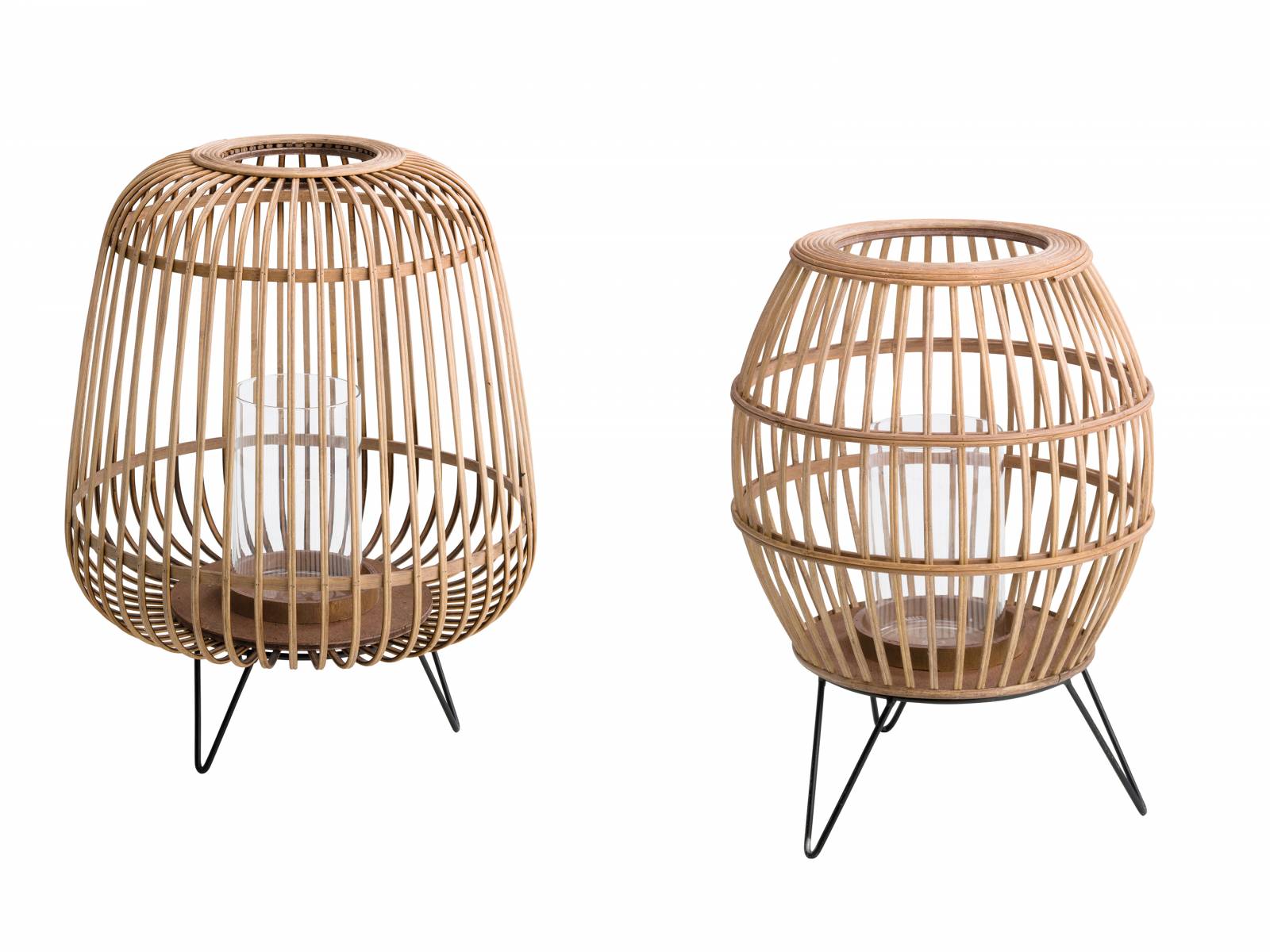 Der Name verrät es, Windlicht «Bamboo» wird aus schnellwachsendem Bambusholz gefertigt und sorgt dank seiner offenen Struktur für romantische Licht- und Schattenspiele. Pfister.