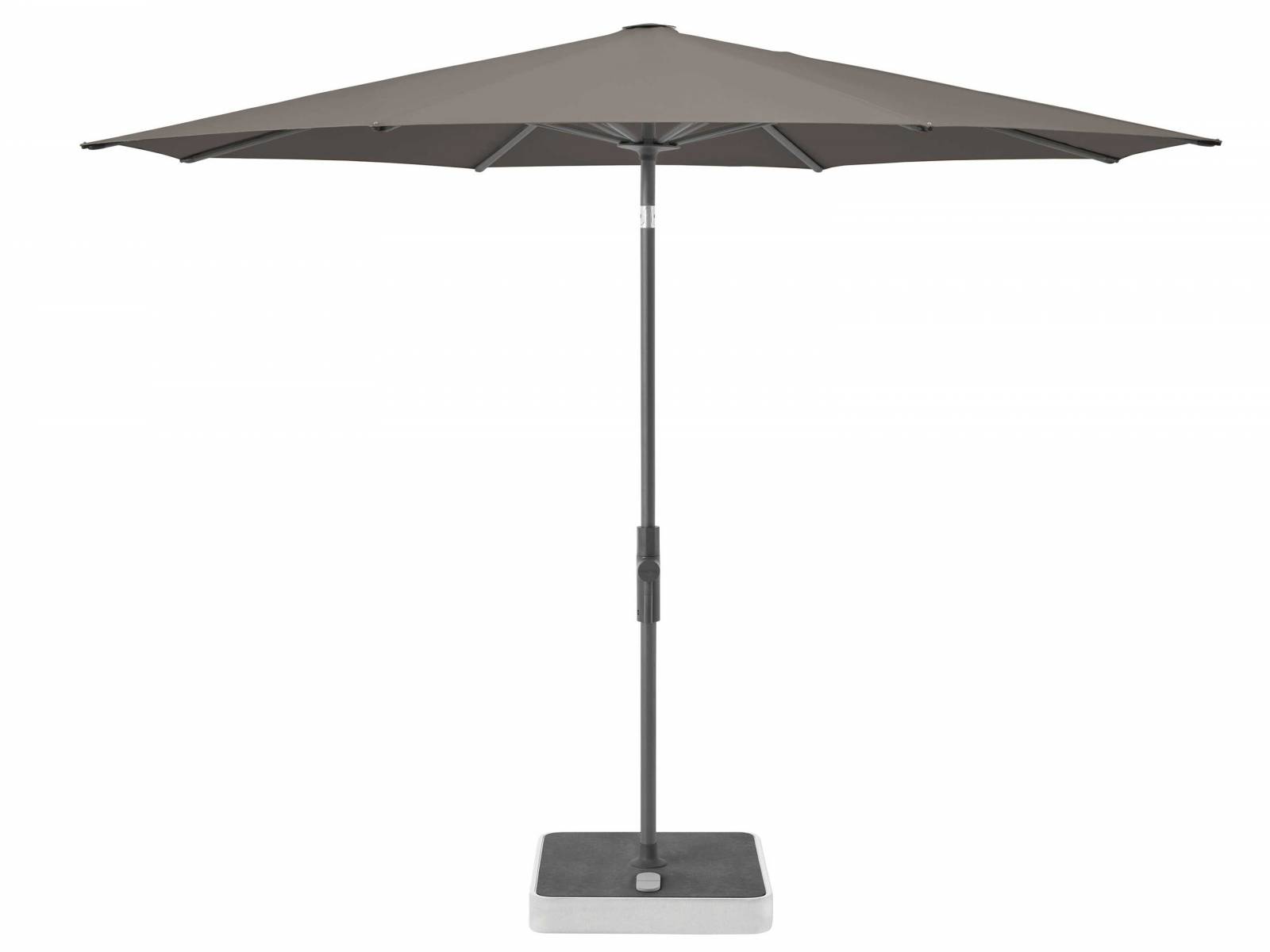 Ein Alleskönner ist der Mittelstockschirm «Twist», der sich durch seine bedienerfreundliche Funktionalität auszeichnet; alle Bedienelemente wie Öffnen, Kippen und Schwenken befinden sich auf Hüfthöhe. Zudem lässt er sich stufenlos schrägstellen und um 360 Grad drehen. GLATZ.