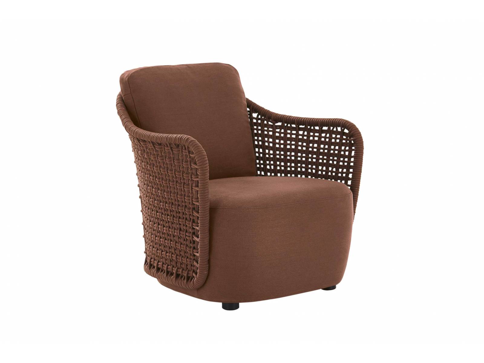 «Mad Out» ist die Neuinterpretation der Kollektion «Mad» von Designer Marcel Wanders, angepasst für den Aussenbereich. Sie zeichnet sich aus durch eine handgeflochtene Seilrückenlehne, die ins Auge fällt. Geblieben sind die weichen und geschwungenen Linien. POLIFORM.