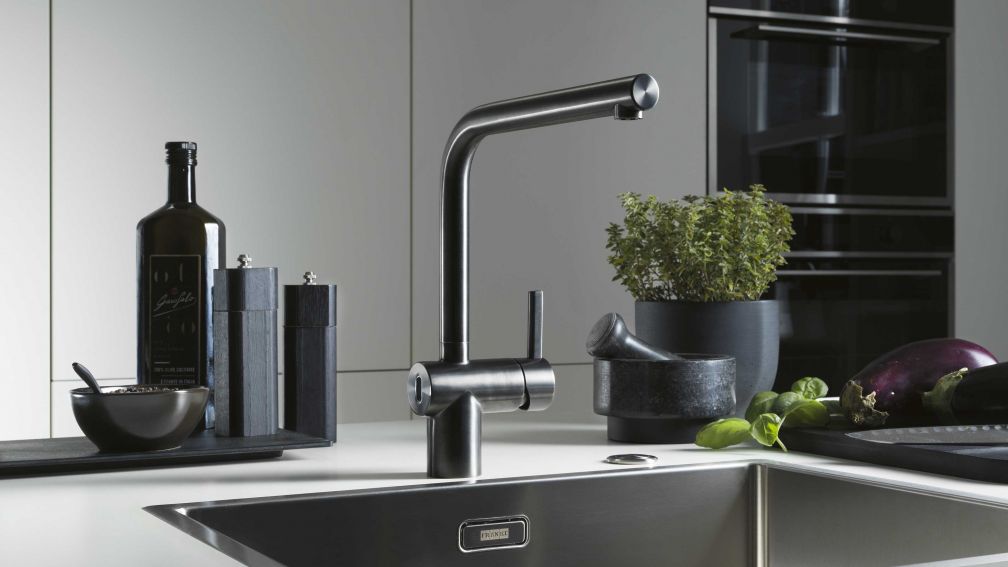 Hahnenkampf in der Küche