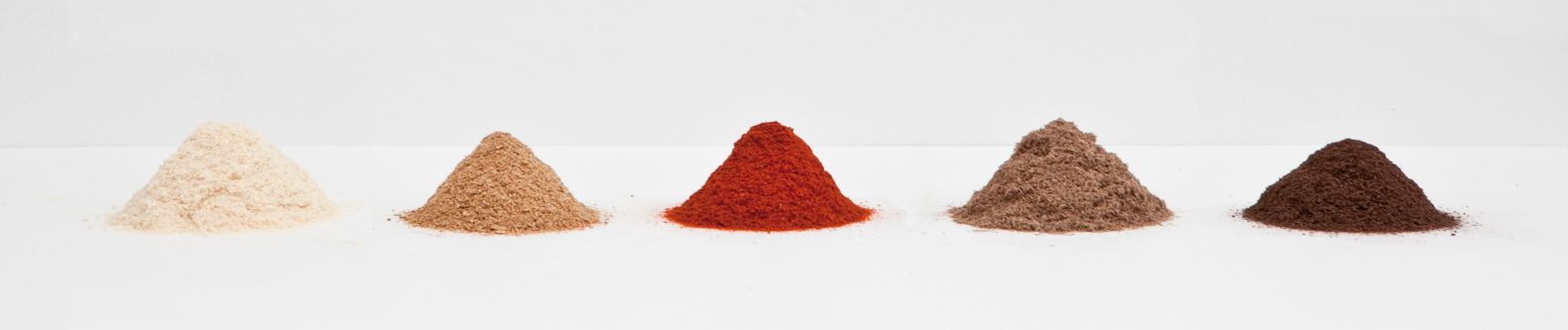 Natürliche und nachhaltige Materialien sind aus der Einrichtungsbranche nicht mehr wegzudenken. Thematisiert wird der Trend nicht nur von den AusstellerInnen, sondern auch von den VeranstalterInnen. Zum ersten Mal erarbeiteten diese ein Manifest, das sich genauer mit den genutzten Ressourcen befasst. 