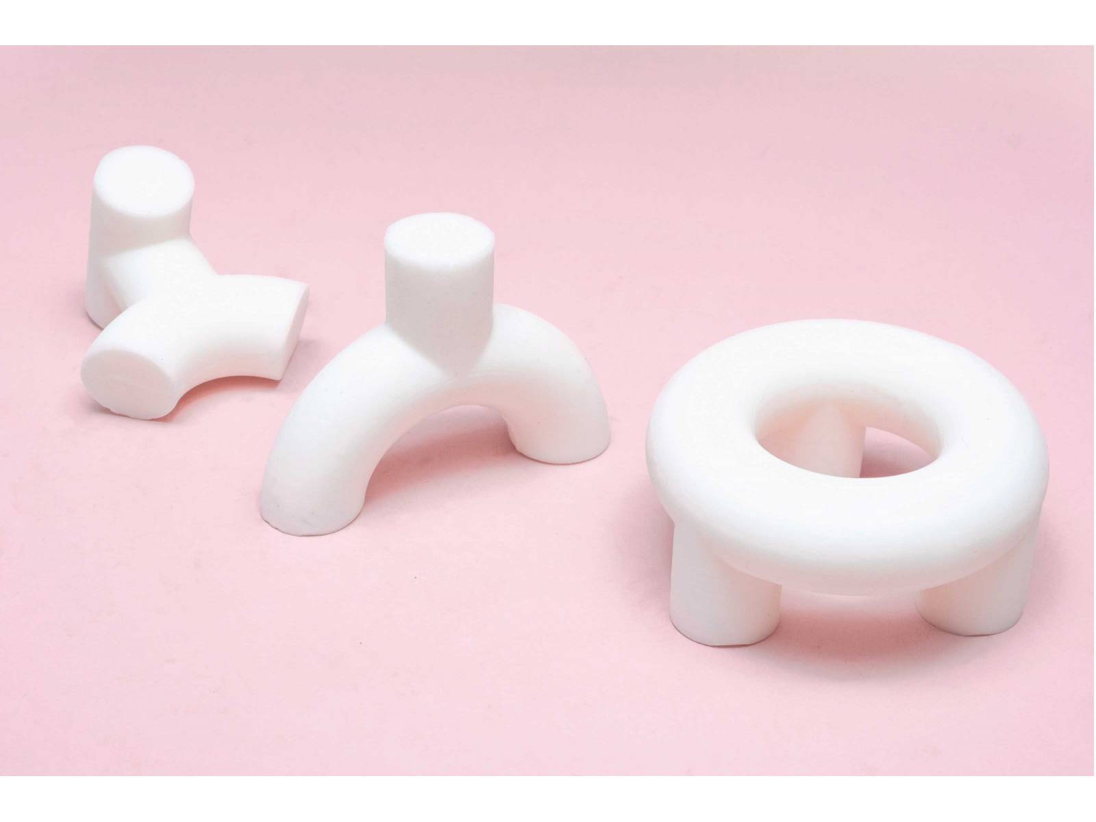 «Soapso» – 3 Seifen, gestaltet als erfahrbare Objekte. Design: Florian Bremer.