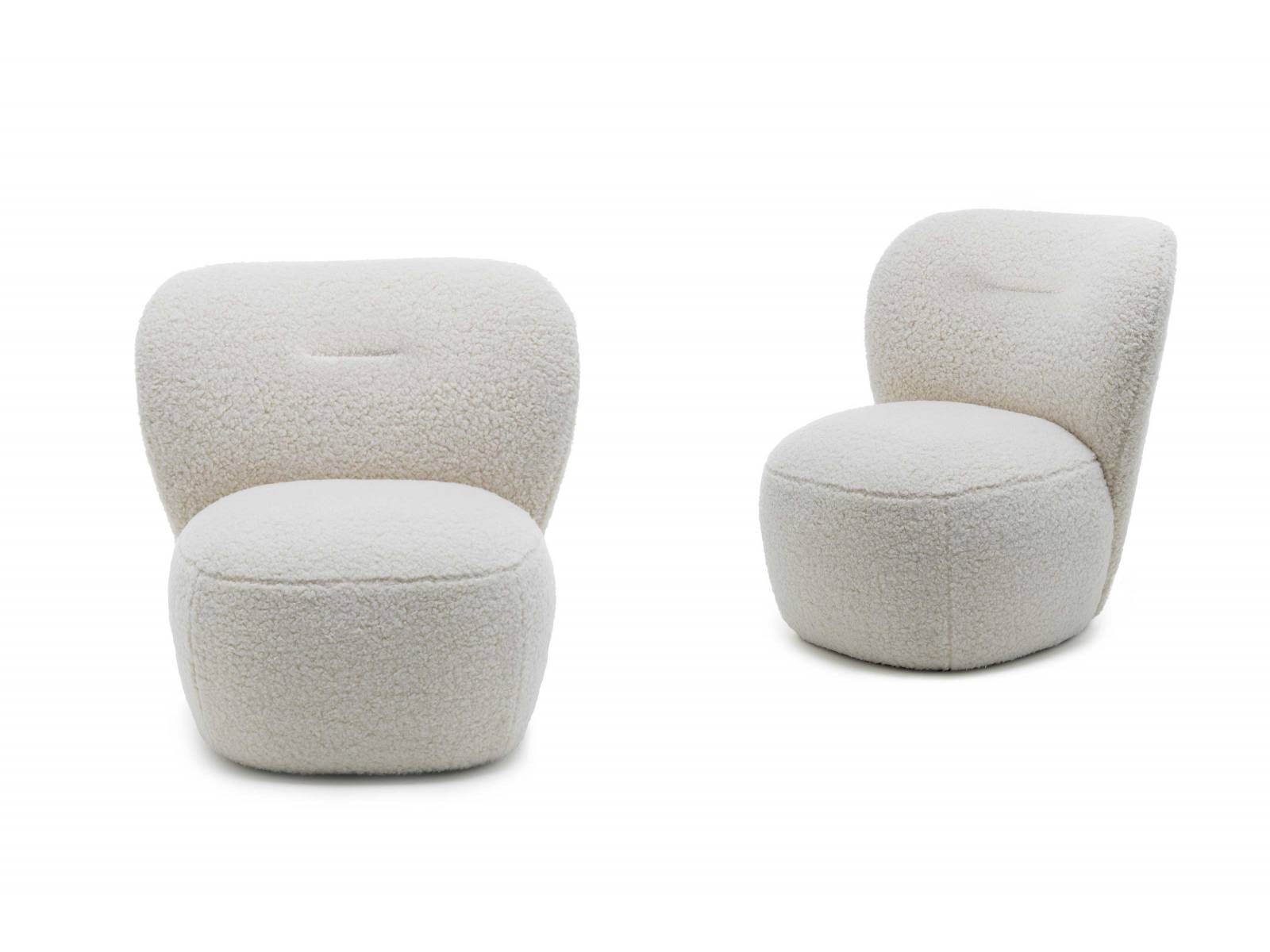 «Loll» ist ein Sessel von Paola Navone, der mit seiner runden, kompakten Form viel Weichheit ausstrahlt. Das einladende Sitzmöbel erweitert die gleichnamige Kollektion und ist für private, aber auch öffentliche Räume gedacht. GERVASONI.