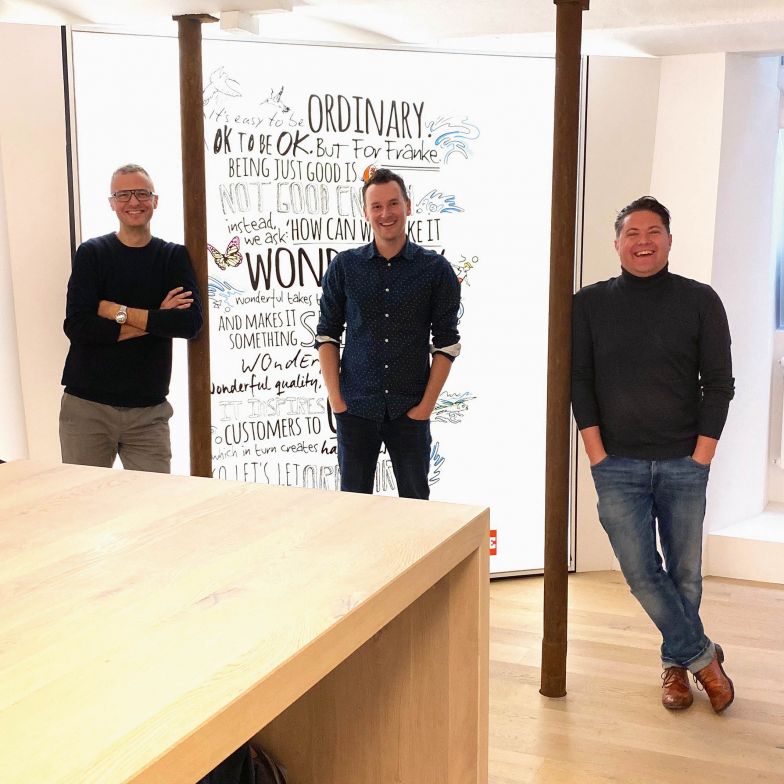 Initiatoren und Leiter des Swiss Design Camps: (v.l.) Florian Baumgartner, Creative Director und Geschäftsleitungsmitglied bei der Design-Agentur Helvetica, Björn Ischi, Industrie- und Produktdesigner, sowie David Spielhofer, CEO und Mitinhaber der Orea AG.