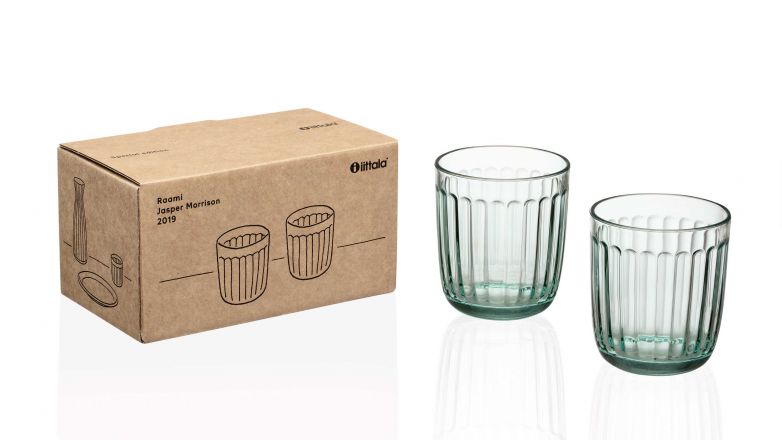 Jasper Morrison entwarf «Raami» bereits 2018. Ein Jahr später erweiterte er die Geschirr-Kollektion um Trinkgläser, die es auch in einer nachhaltigen Version aus 100 Prozent recyceltem Material gibt. Zusätzlich umweltschonend wirkt die Herstellung im eigenen Land. Iittala.