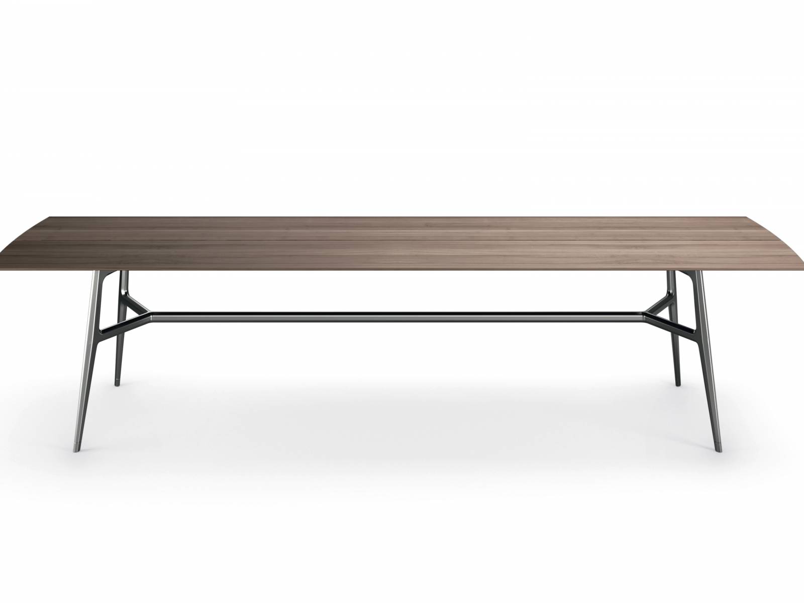 «Francis» spiegelt das Gleichgewicht von Formen und Proportionen in Perfektion wider und ermöglicht einen grossen Gestaltungsspielraum: Denn der Tisch mit einem Gestell aus Aluminiumdruckguss ist in rechteckiger, runder oder quadratischer Form erhältlich und für seine Ausführung steht ein breites Spektrum an Materialien zur Auswahl. Design: Giuseppe Bavuso. Rimadesio.