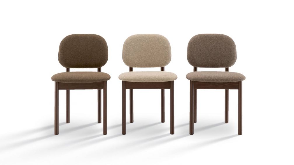 Bilder einer (Möbel-) Ausstellung