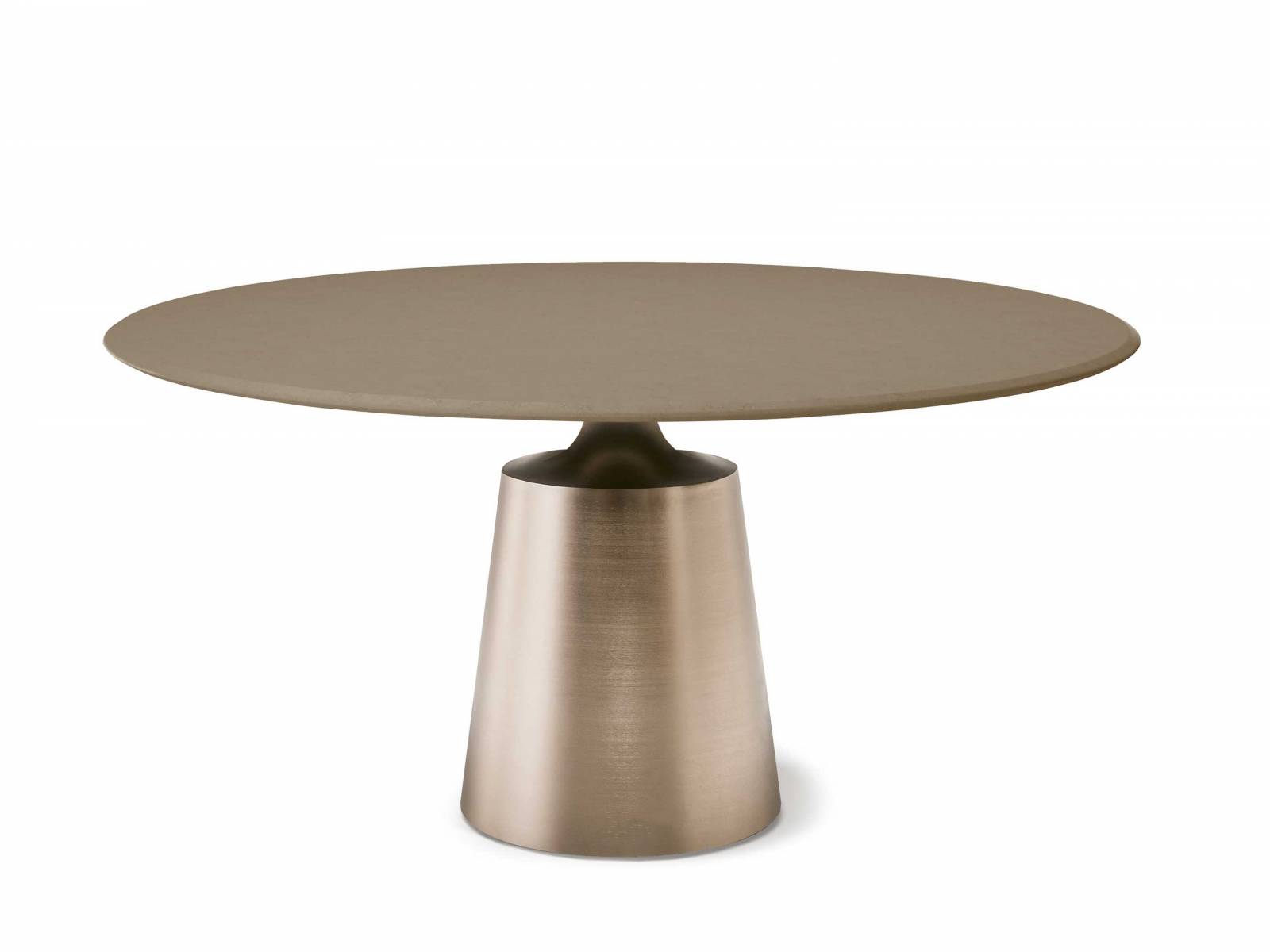 Dieses elegante Tischmodell heisst «Yoda Argile» und trägt eine gespachtelte Tonplatte auf einer Basis aus Titan. Das italienische Unternehmen führte das organische, nachhaltige Material in den erdigen Farbtönen bereits im letzten Jahr ein. Nun ist es für viele neu gestaltete Produkte verfügbar. Design: Paolo Cattelan. CATTELANITALIA.COM
