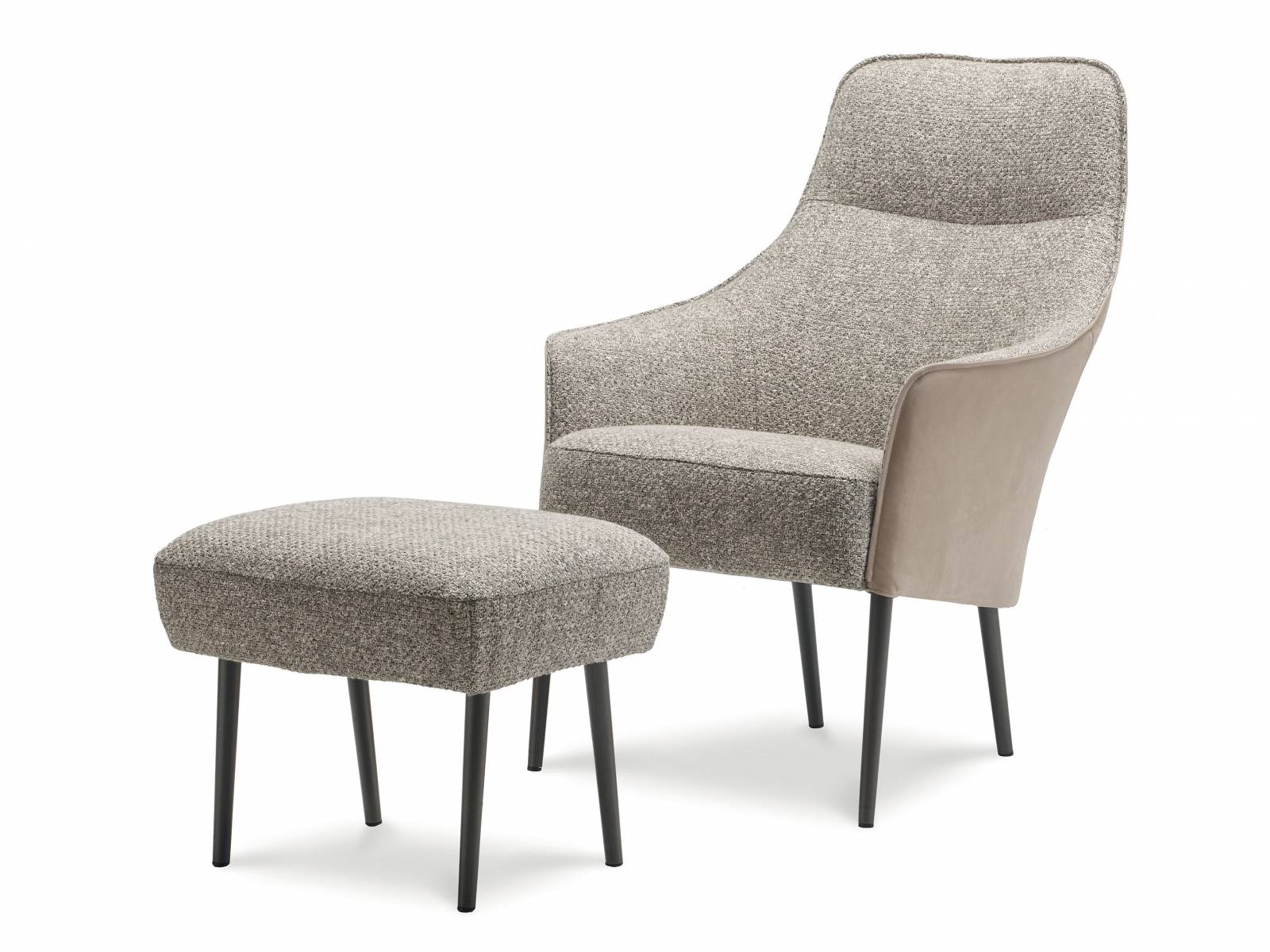 Sein kompaktes Schalendesign hat Sessel «Fuga» der Begeisterung seines Designers für Rennsport und Rahmenkonstruktionen zu verdanken. Die hüllenartige Form sorgt für Sitzkomfort, sei es mit hoher oder niedriger Rückenlehne, die grazilen Füsse veredeln das Gesamtbild des Einsitzers. Mit passender Fussbank. Design: Frans Schrofer. Jori.