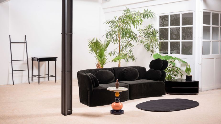 Polstermöbel &amp; Beistelltisch