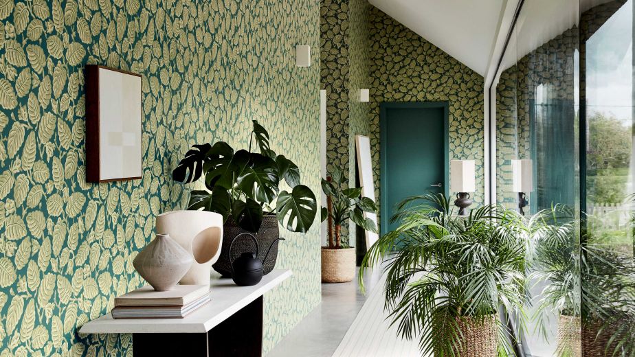 Stoffe &amp; Tapeten: Rollenverteilung