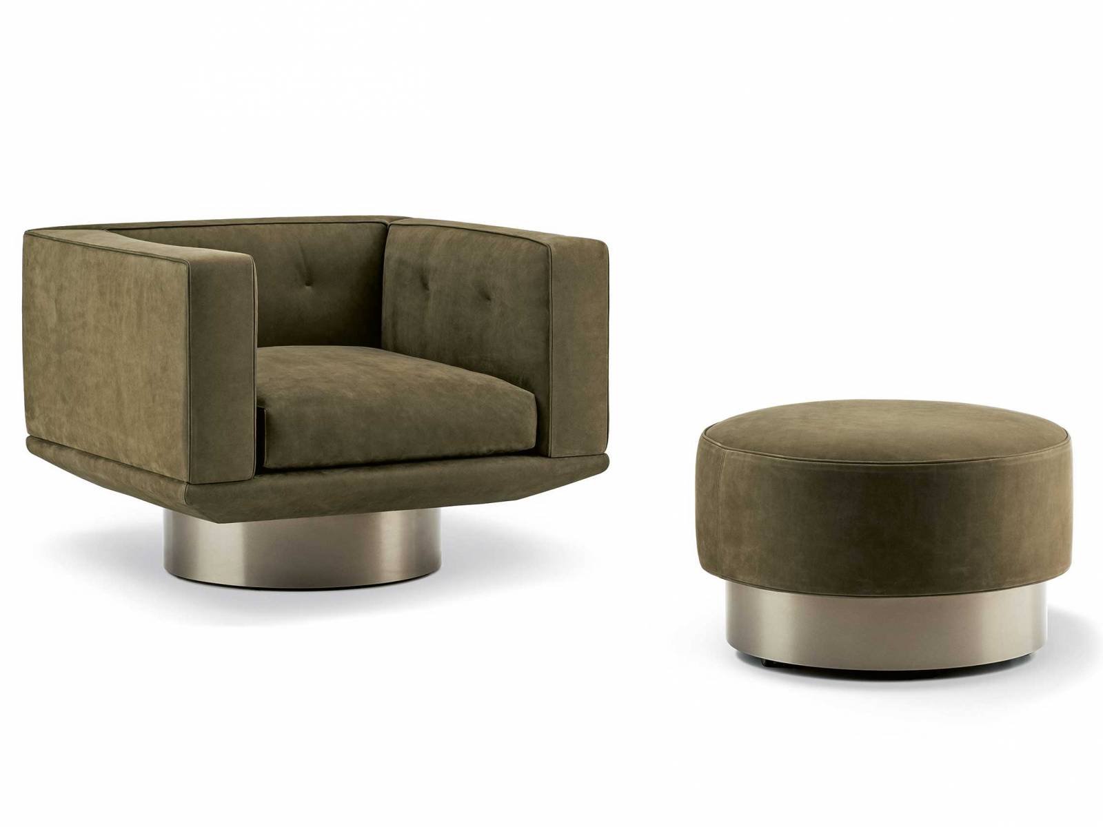 «Sally» ist nicht nur ein eleganter Klassiker mit ausgewogenen Proportionen, sondern auch ein schwungvolles Sitzmöbel, das sich auf einem Metallzylinder dreht. MINOTTI.